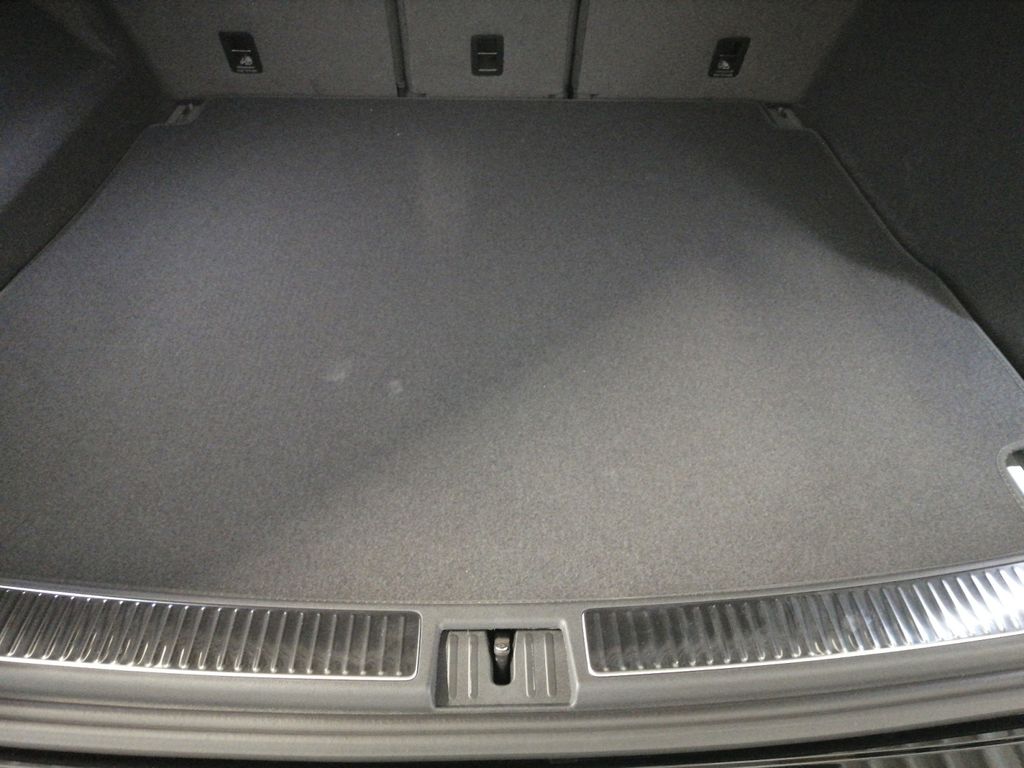 Volkswagen Touareg 2025
