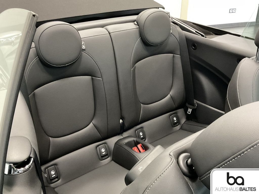 MINI Cooper S Cabrio 2023