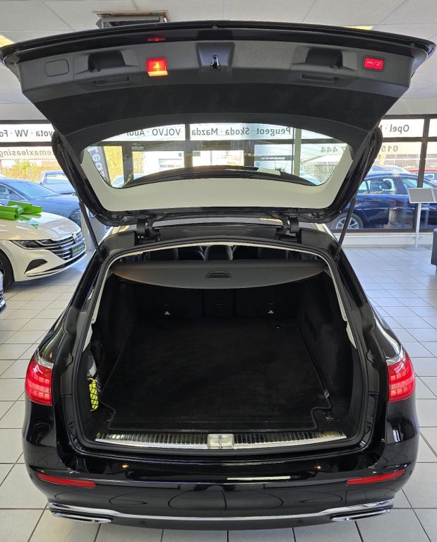 Mercedes-Benz E 200 2021