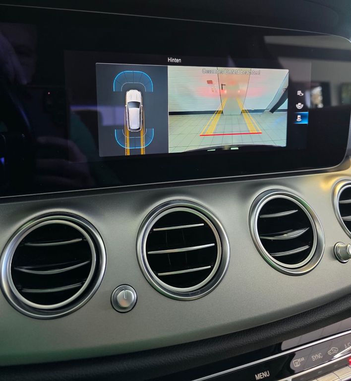 Mercedes-Benz E 200 2021