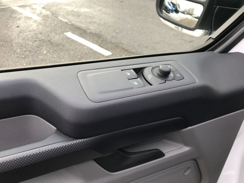 Ford Transit Custom 2024