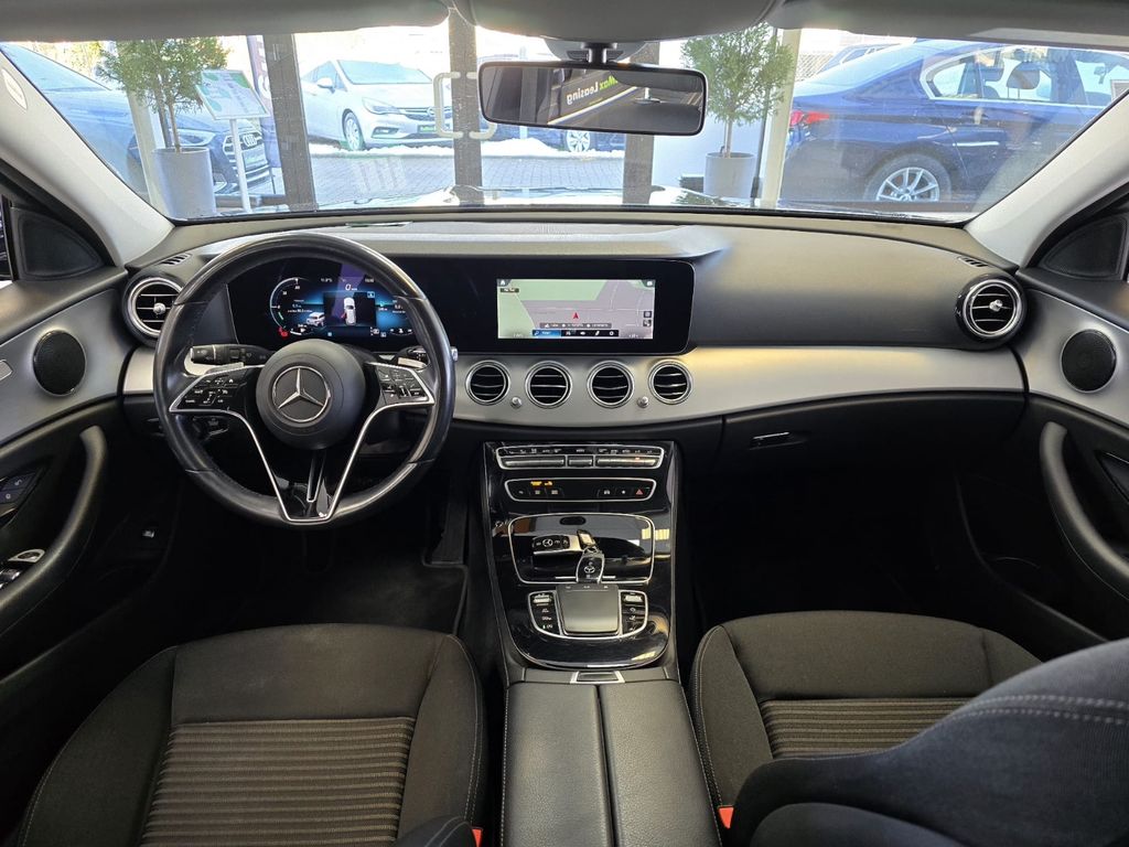 Mercedes-Benz E 200 2021