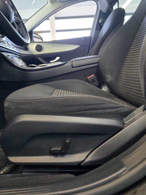 Mercedes-Benz E 200 2021