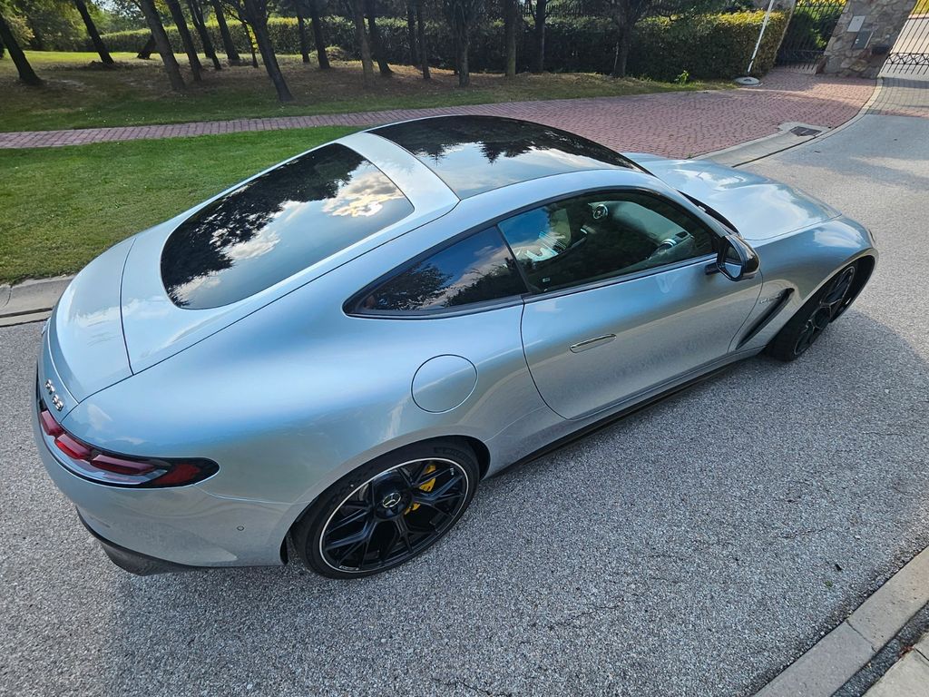 Mercedes-Benz AMG GT 2024