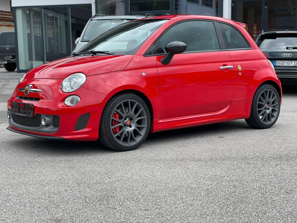 Abarth 695 2010