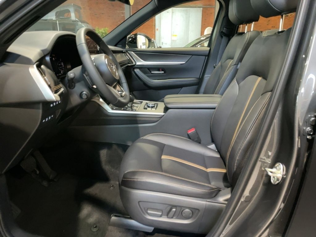Mazda CX-60 2025