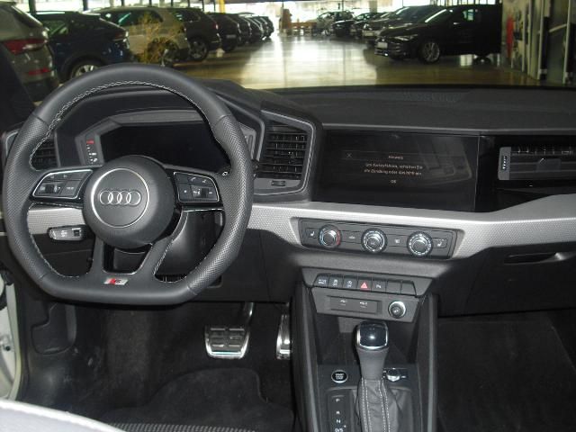 Audi A1 2024