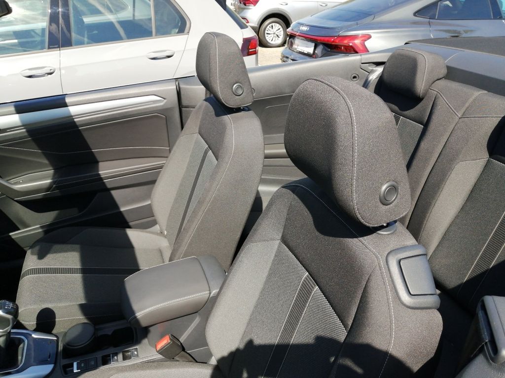 Volkswagen T-Roc 2024