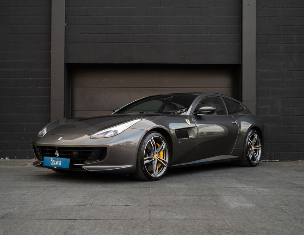 Ferrari GTC4Lusso 2019