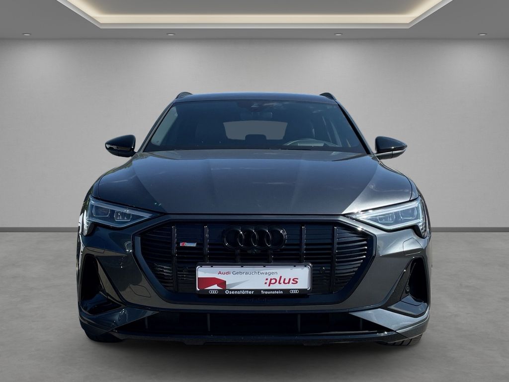 Audi e-tron 2022