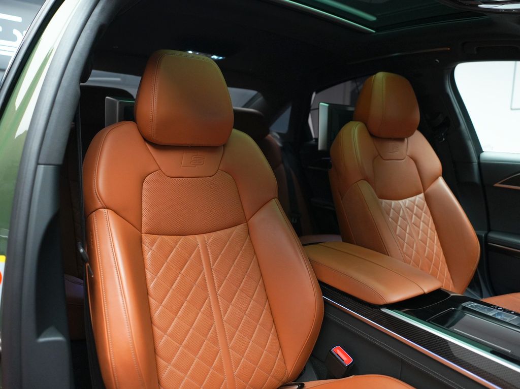 Audi S8 2022