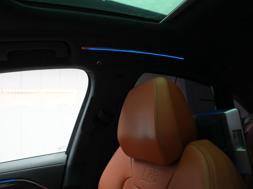 Audi S8 2022
