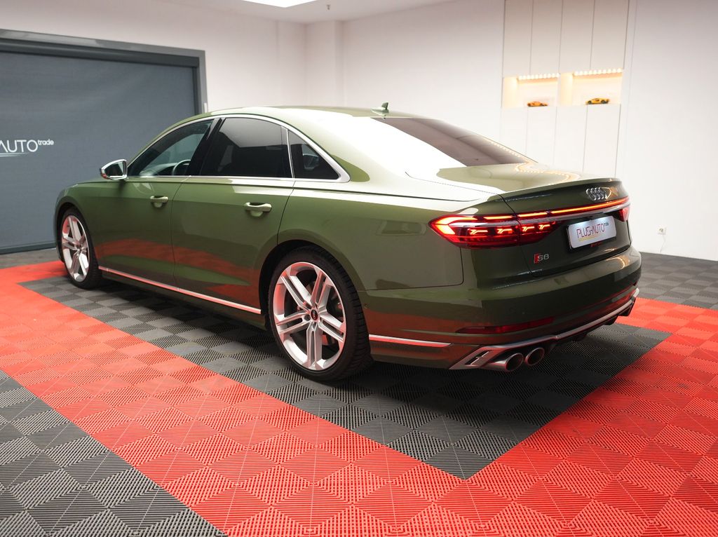 Audi S8 2022
