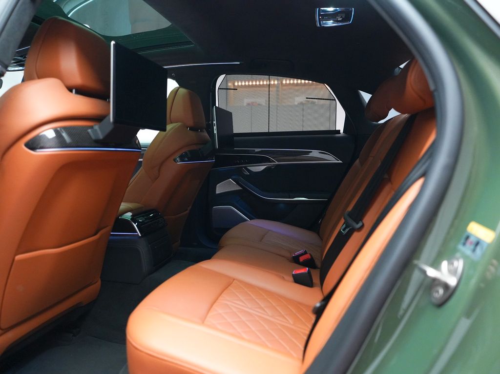 Audi S8 2022
