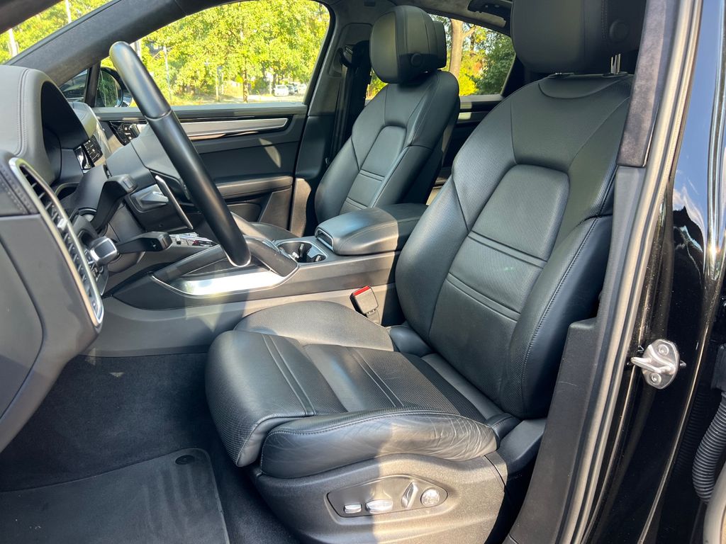 Porsche Cayenne 2019