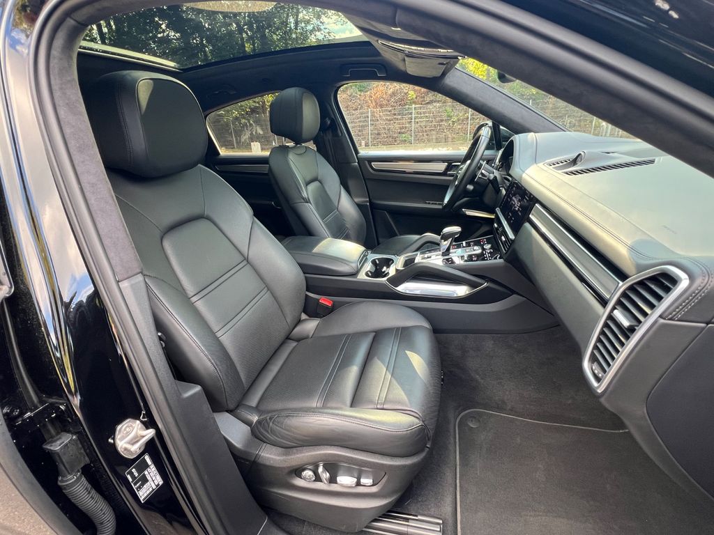 Porsche Cayenne 2019