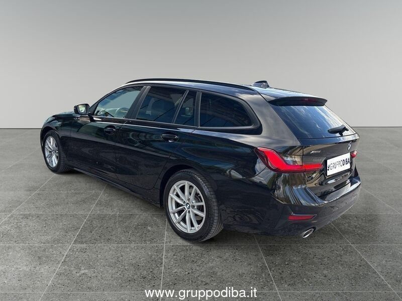 BMW 320 2021