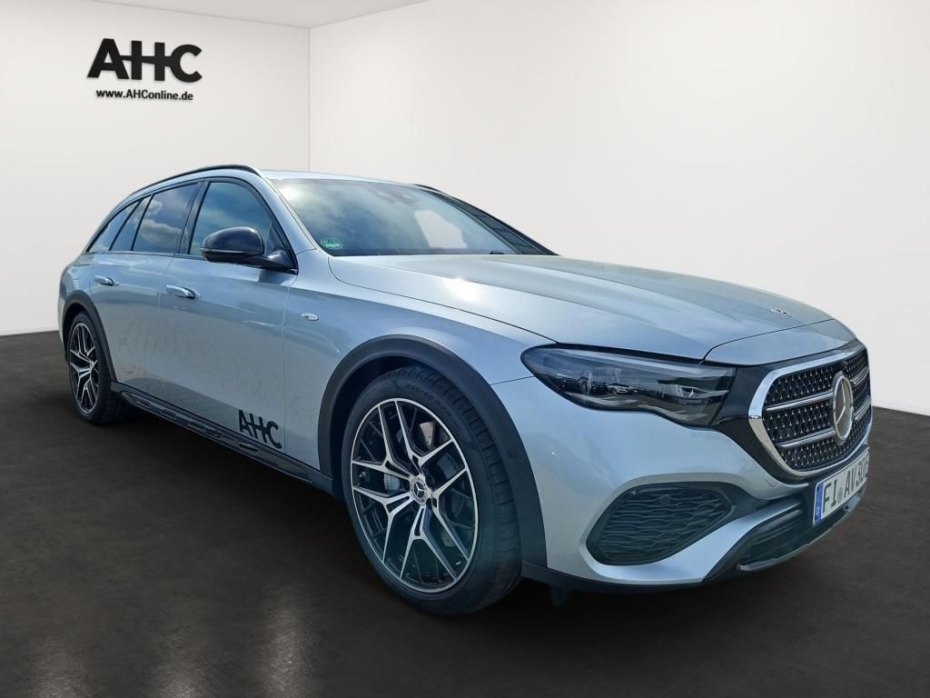 Mercedes-Benz E 300 2025