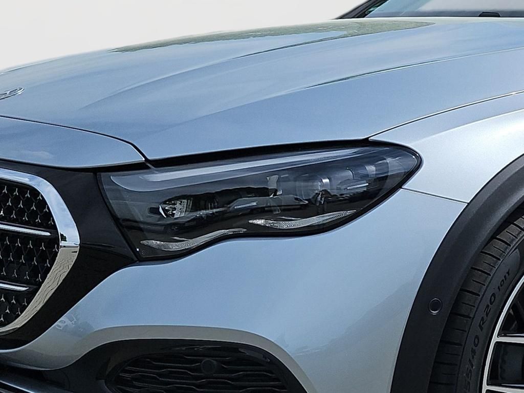 Mercedes-Benz E 300 2025