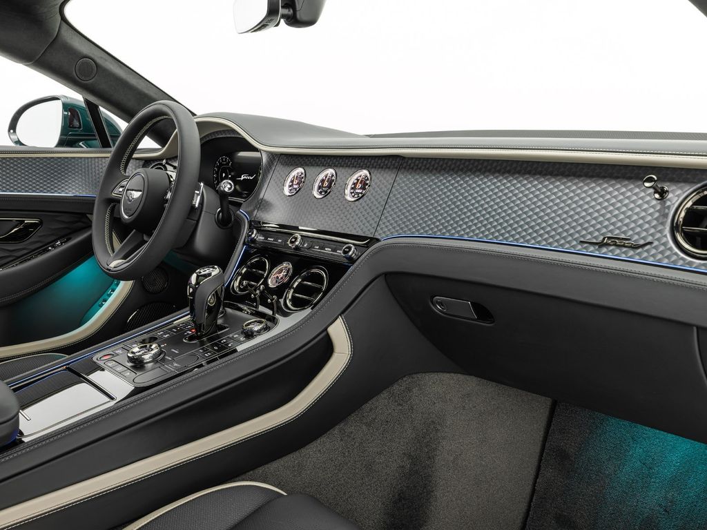 Bentley Continental GT 2024