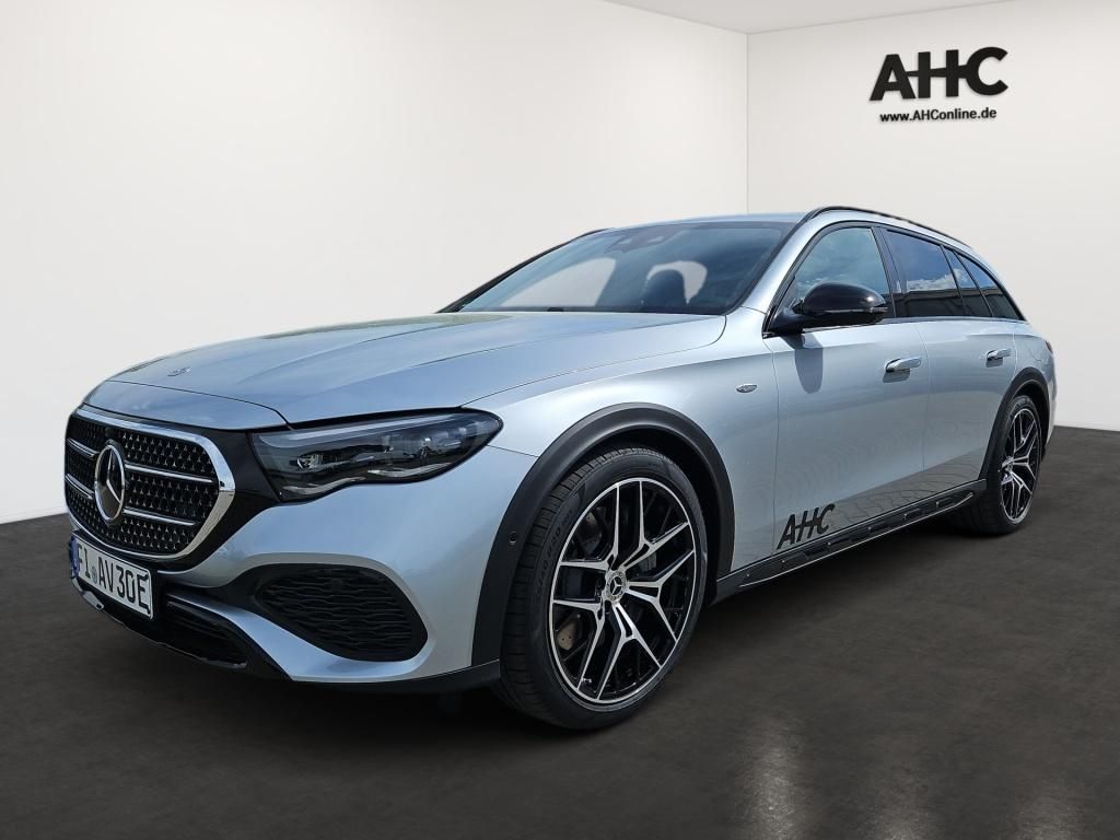 Mercedes-Benz E 300 2025