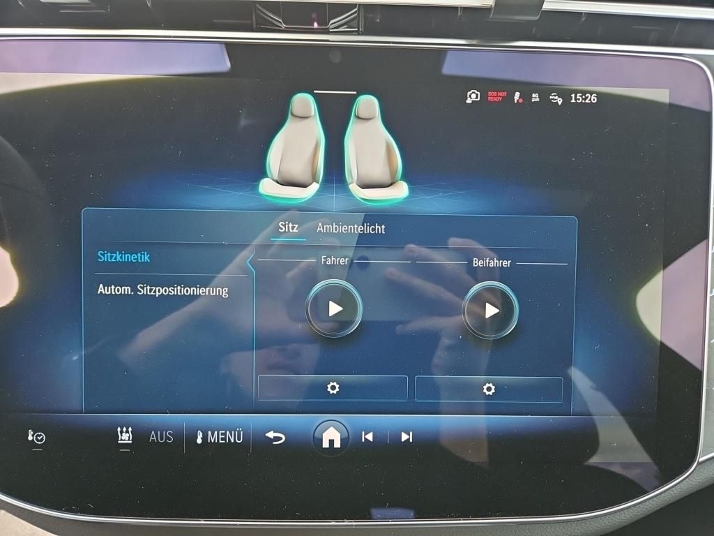 Mercedes-Benz E 300 2025