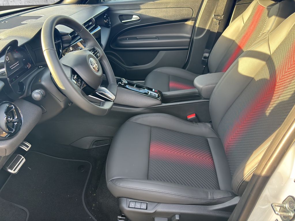 Alfa Romeo Junior 2024