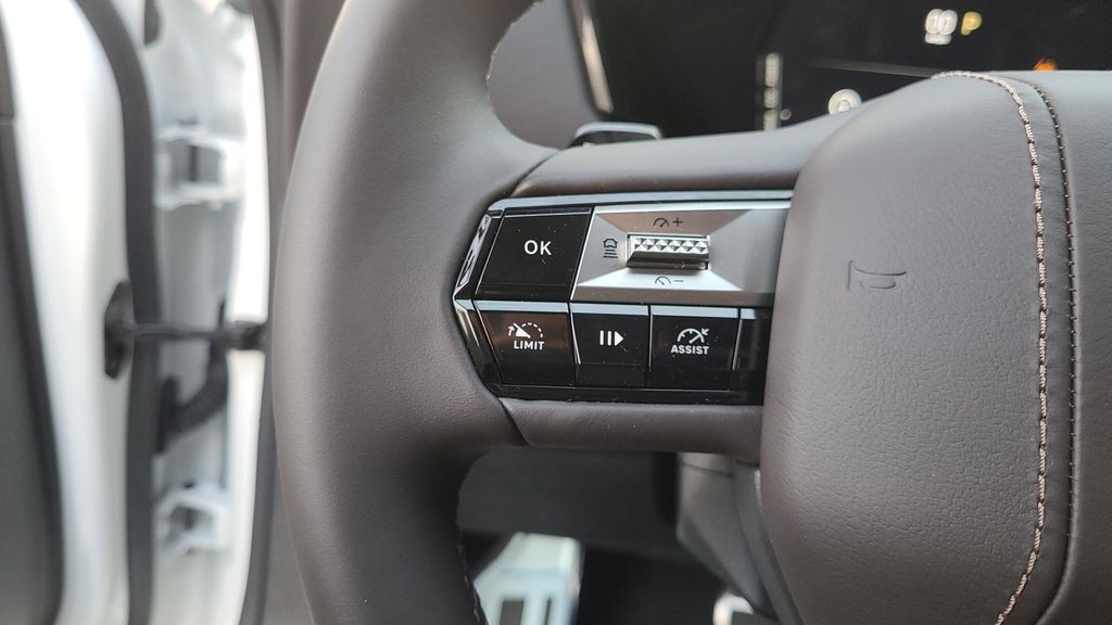 DS Automobiles DS4 2025