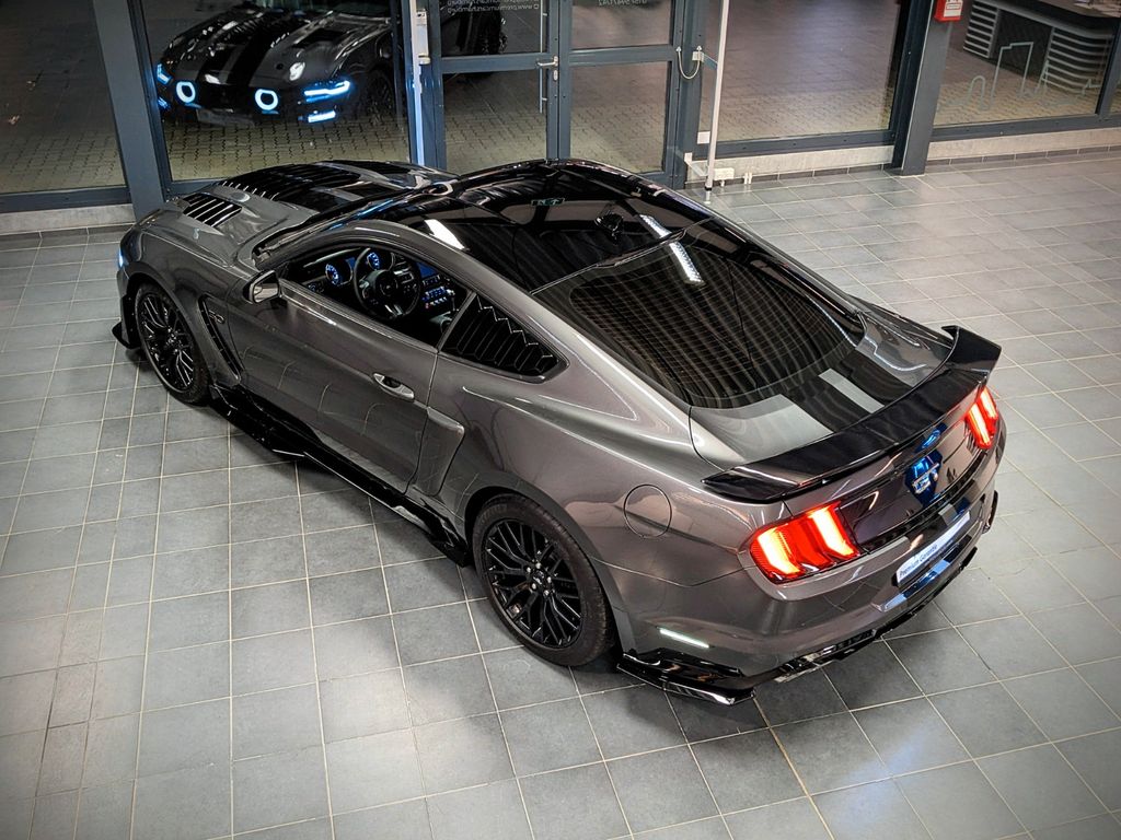 Ford Mustang 2020