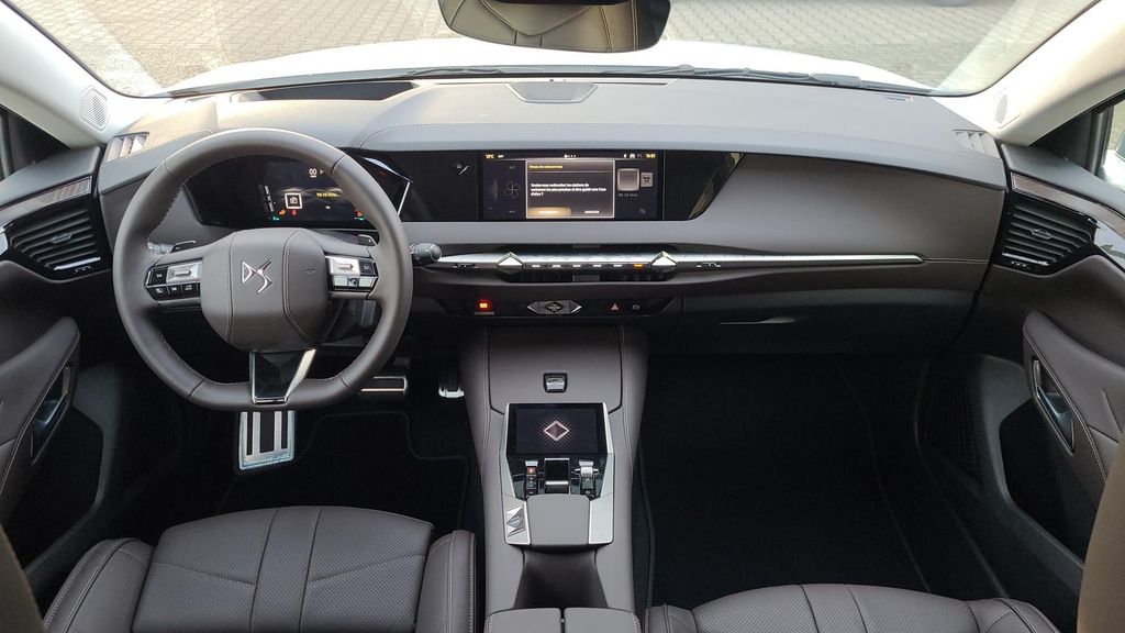 DS Automobiles DS4 2025