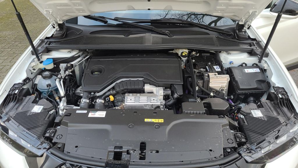 DS Automobiles DS4 2025