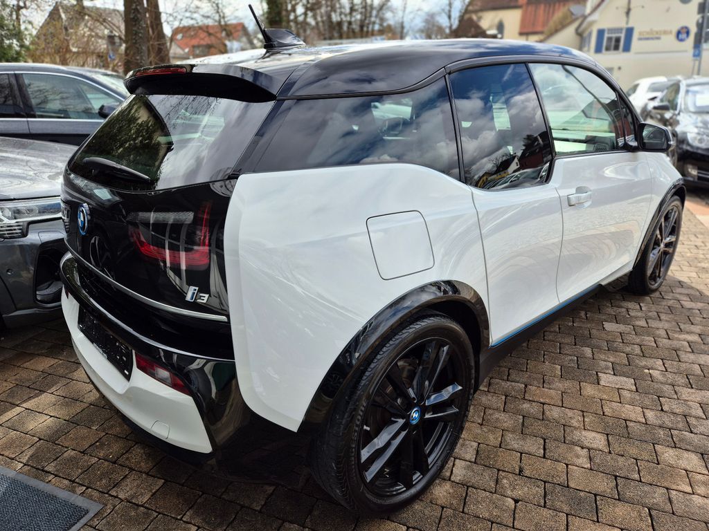 BMW i3 2022