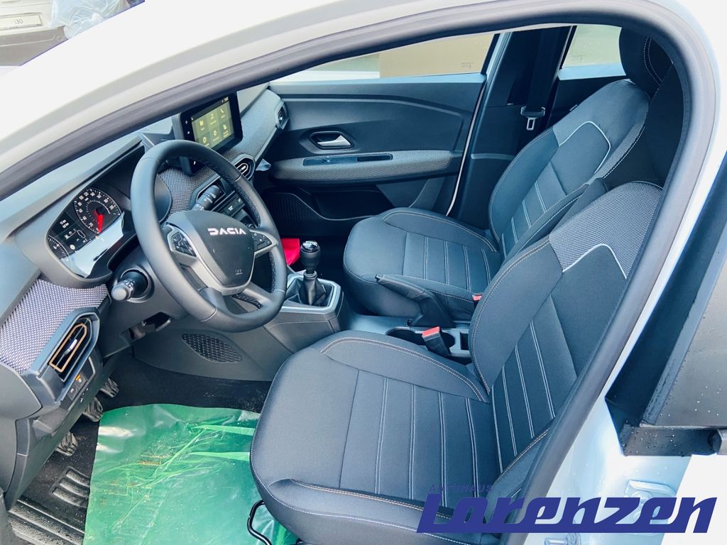 Dacia Sandero 2024