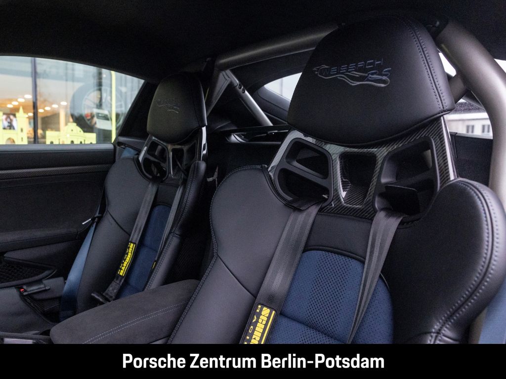 Porsche Cayman 2025