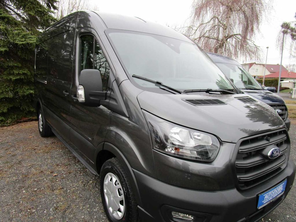 Ford Transit 2024