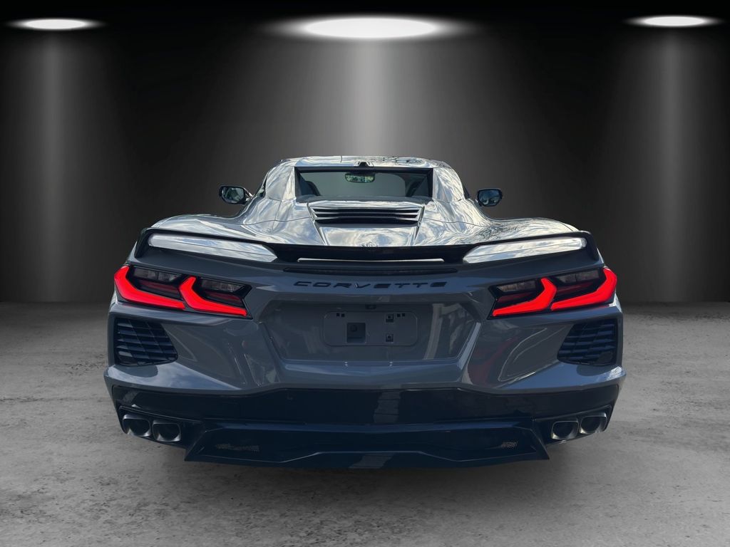 Corvette C8 2025
