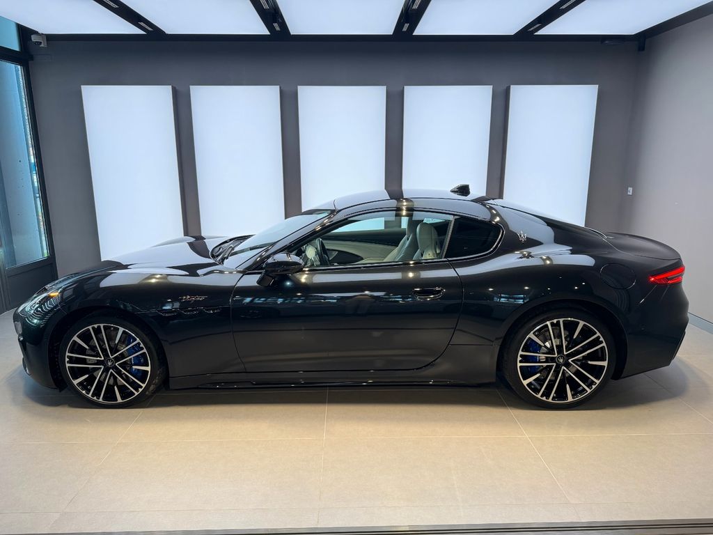 Maserati Granturismo 2023