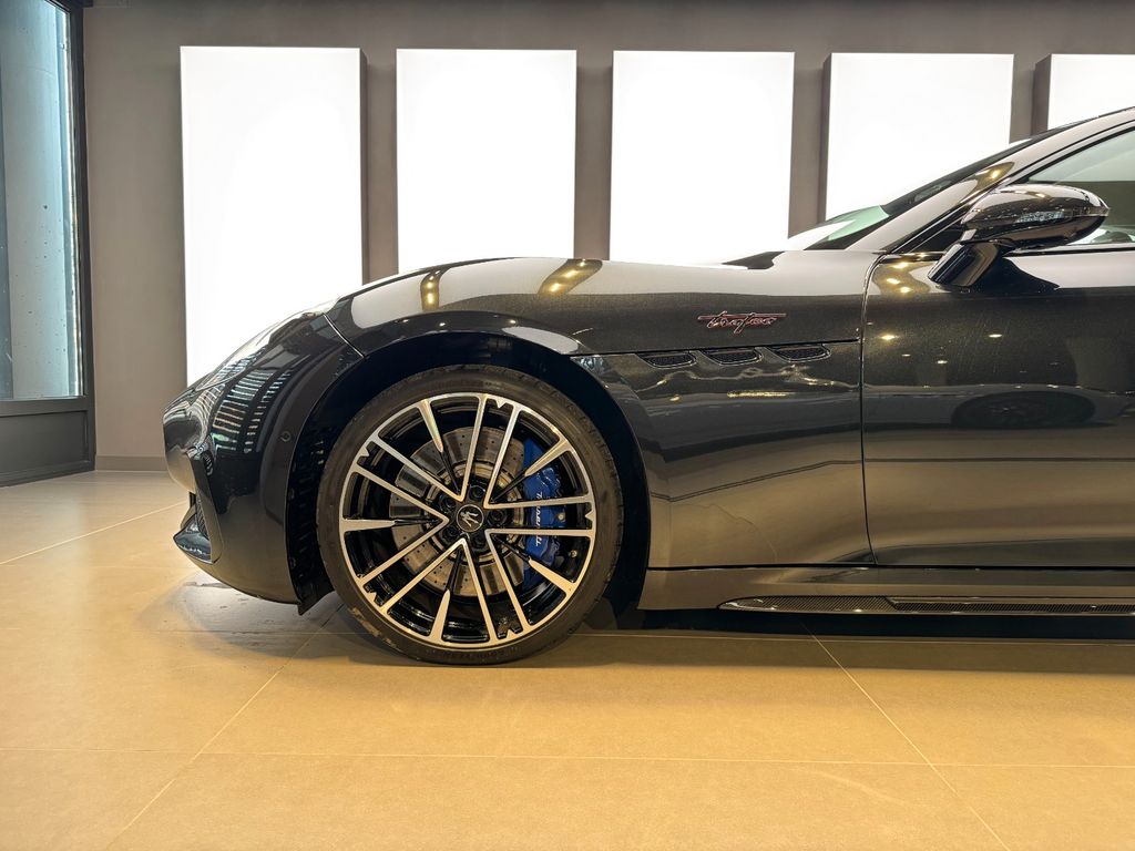 Maserati Granturismo 2023