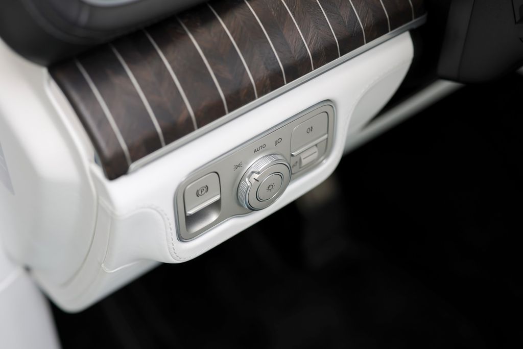 Mercedes-Benz GLS 600