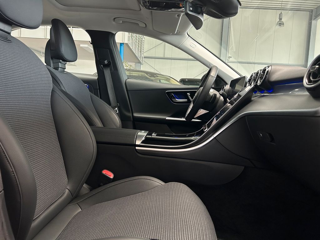 Mercedes-Benz C 220 2024