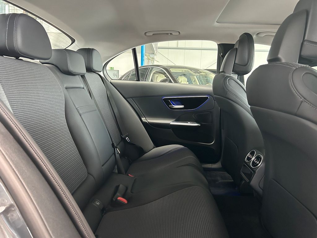 Mercedes-Benz C 220 2024