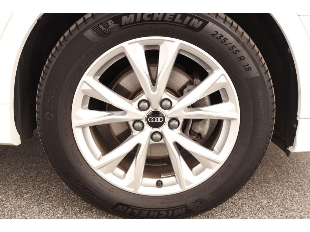 Audi Q3 2021