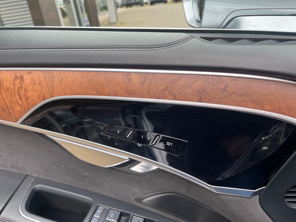 Audi A8 2020