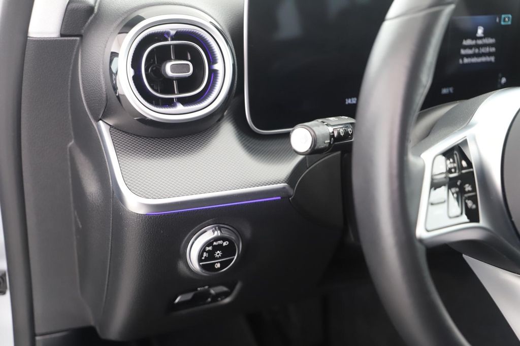 Mercedes-Benz C 220 2024