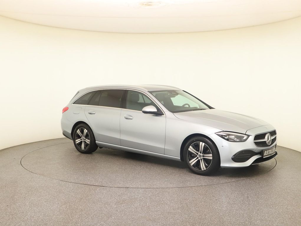 Mercedes-Benz C 220 2024