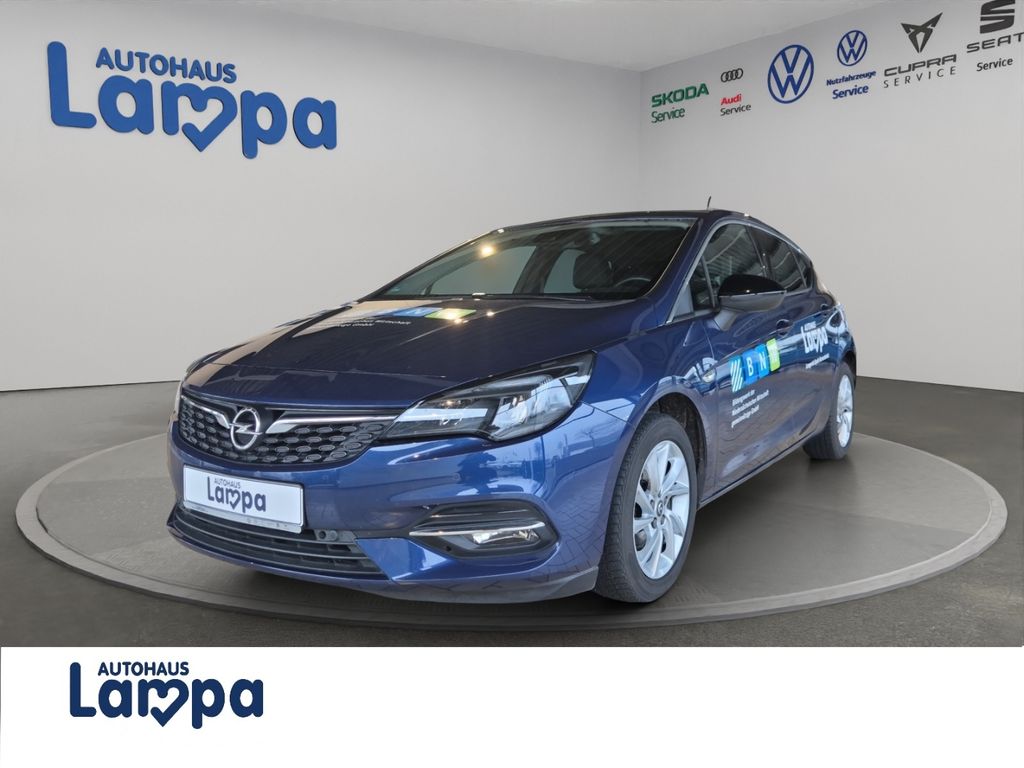 Opel Astra 2021