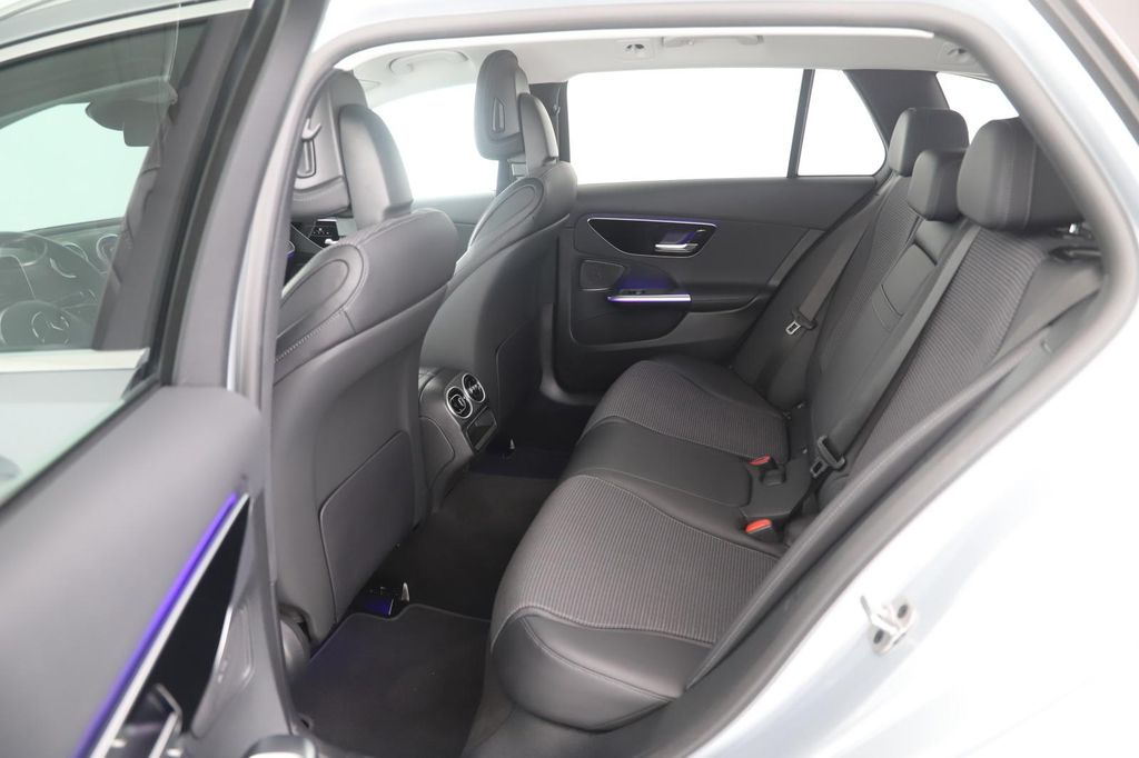 Mercedes-Benz C 220 2024