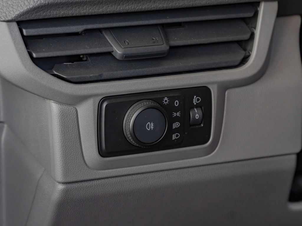 Volkswagen T7 Transporter