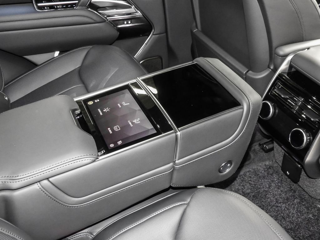 Land Rover Range Rover 2025