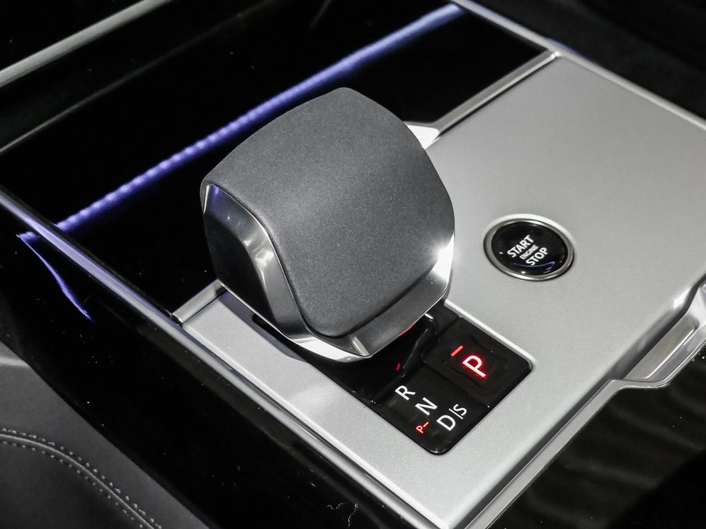 Land Rover Range Rover 2025